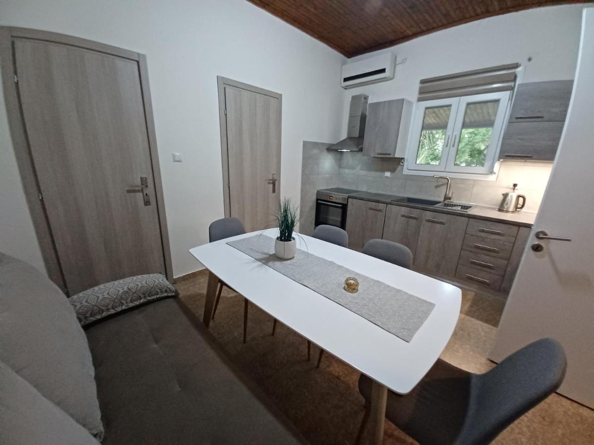 Beach House For Up To 9 People Near Olympia Katakolo Eksteriør bilde